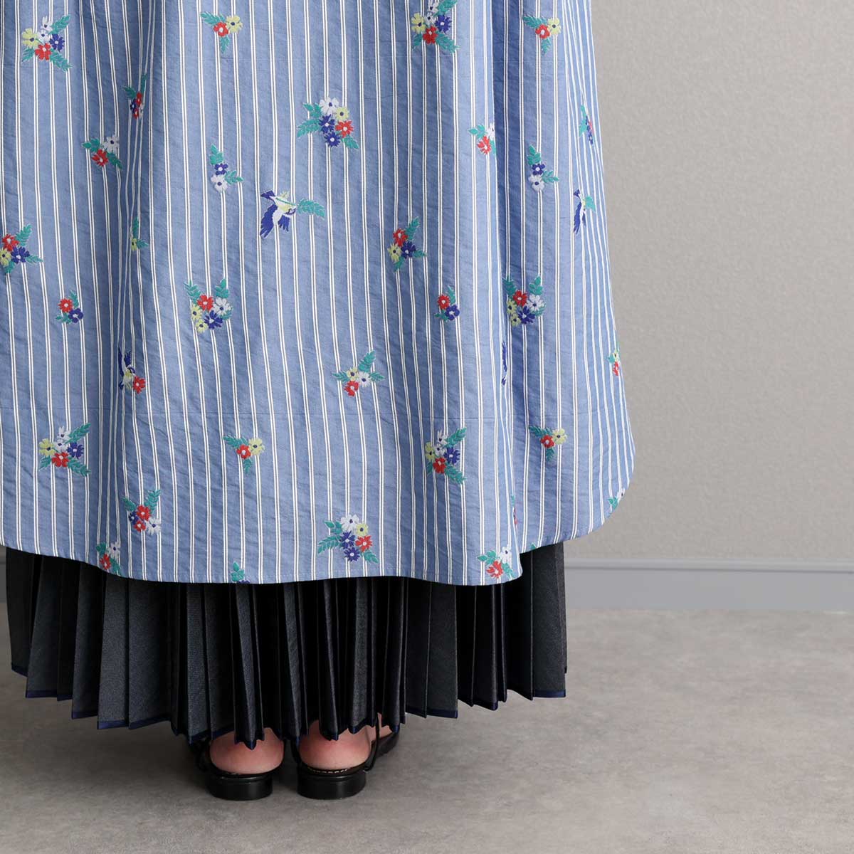 ５月上旬お届け予定『Robin stripe』 Long shirts BLUEの画像