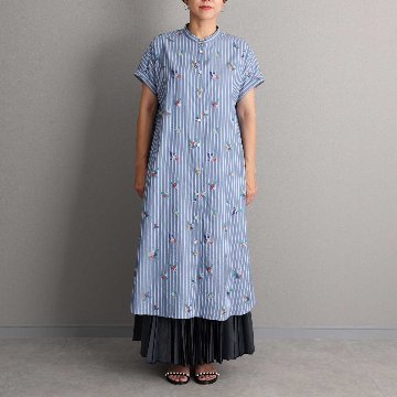 ５月上旬お届け予定『Robin stripe』 Long shirts BLUEの画像