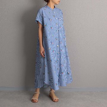 ５月上旬お届け予定『Robin stripe』 Long shirts BLUEの画像