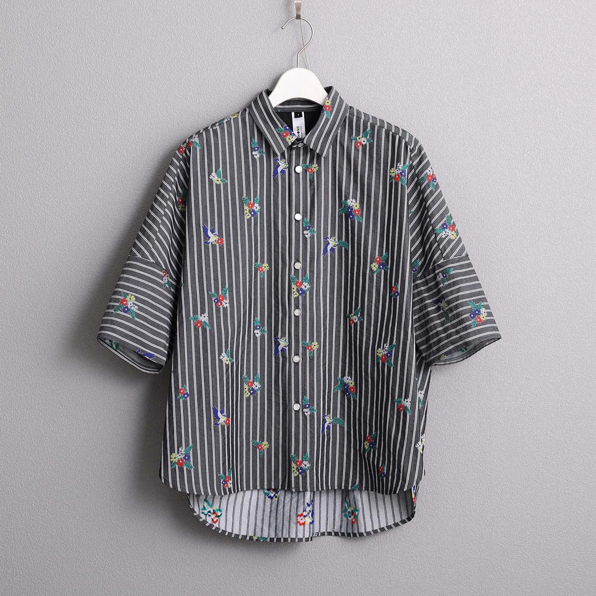 5月上旬お届け予定『Robin stripe』 Relax shirts BLACKの画像