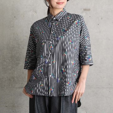 5月上旬お届け予定『Robin stripe』 Relax shirts BLACKの画像