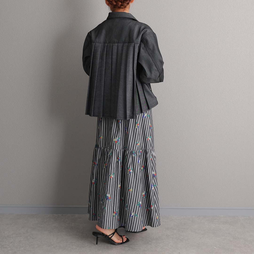 ５月上旬お届け予定『Robin stripe』 Tiered skirt BLACKの画像