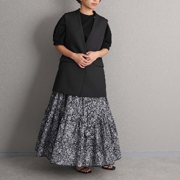 ５月上旬お届け予定『Robin flower』 Tiered skirt BLACKの画像