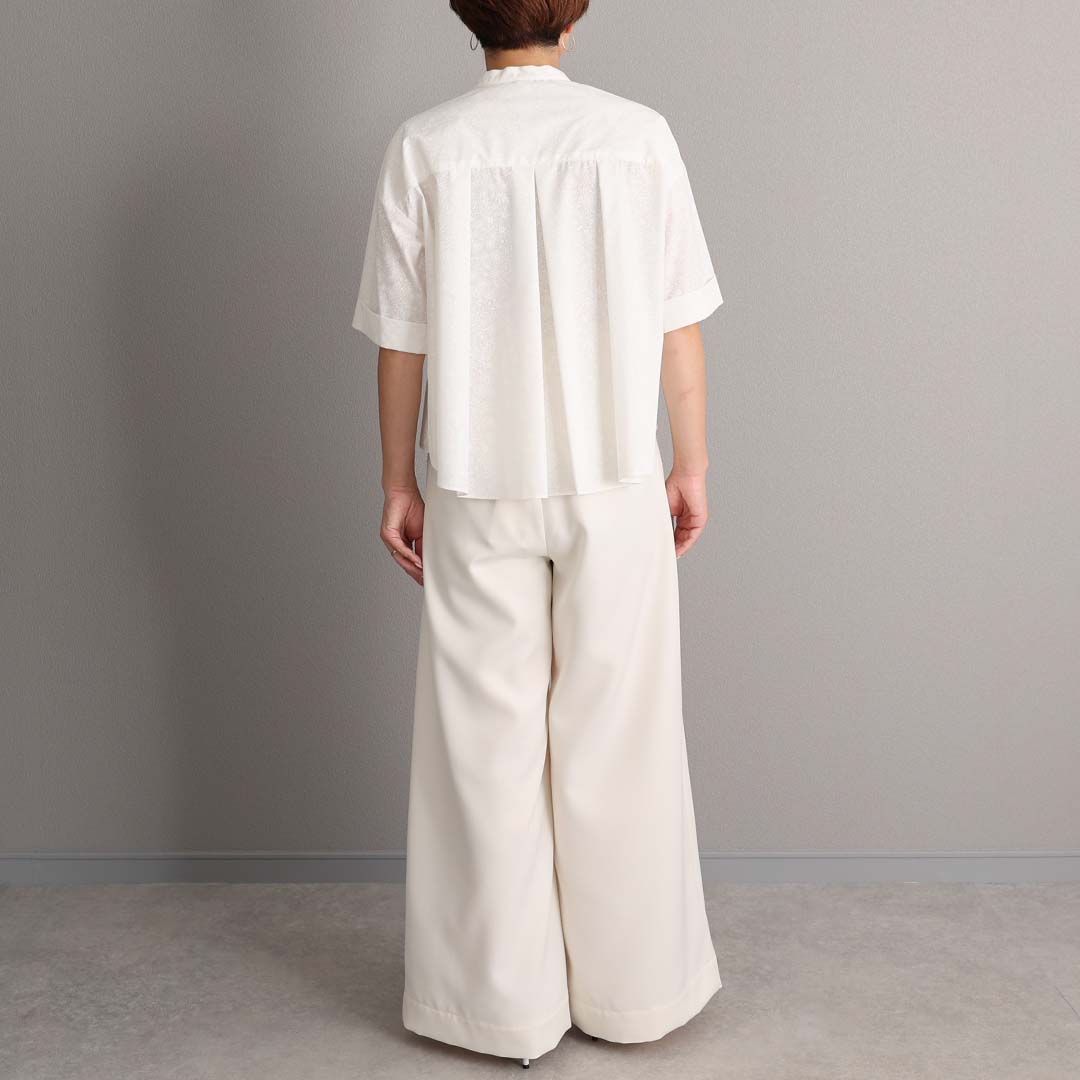 5月上旬お届け予定『Robin flower』 Short blouse WHITEの画像