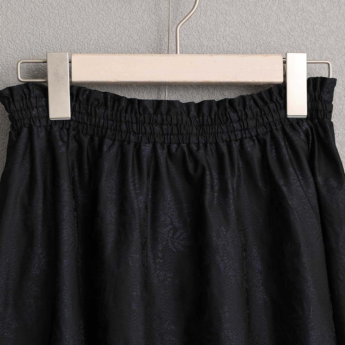 4月上旬お届け予定『Mary jacquard』 Flare skirt BLACK×NAVYの画像