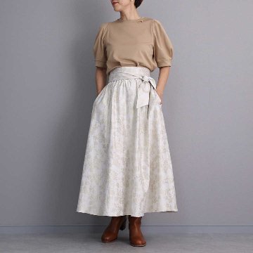 4月上旬お届け予定『Mary jacquard』 Flare skirt IVORY×ECRUの画像