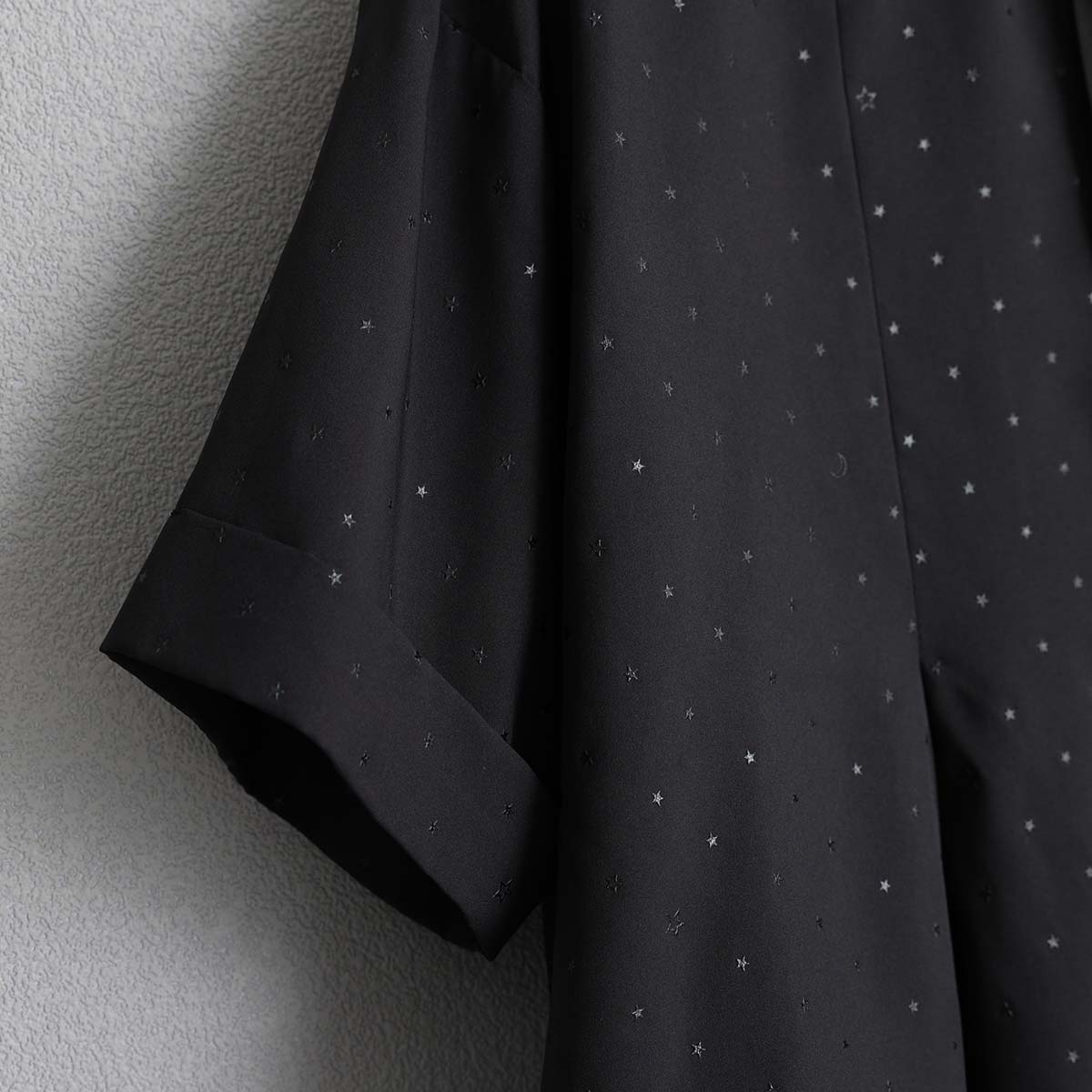 5月上旬お届け予定『Stella dot light』 Short blouse BLACKxBLACKの画像