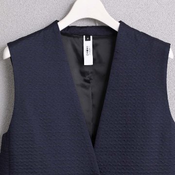 4月上旬お届け予定『Stella matelasse』 Short gilet NAVYの画像