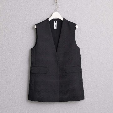 4月上旬お届け予定『Stella matelasse』 Short gilet BLACKの画像