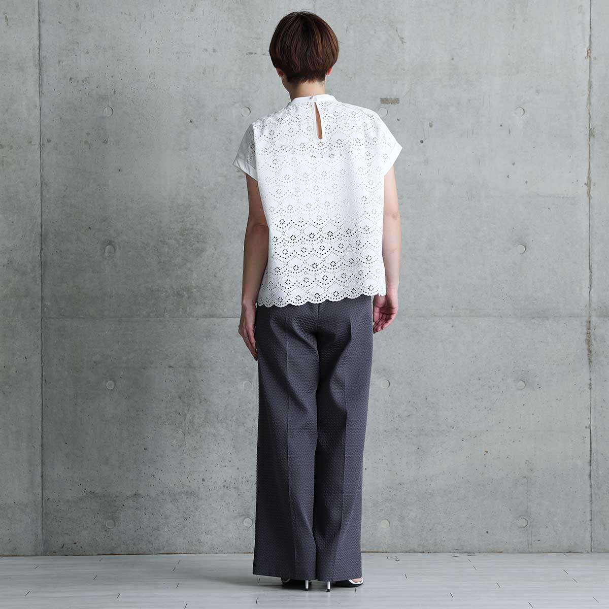 4月上旬お届け予定『Stella matelasse』 Easy wide pants C-GRAYの画像