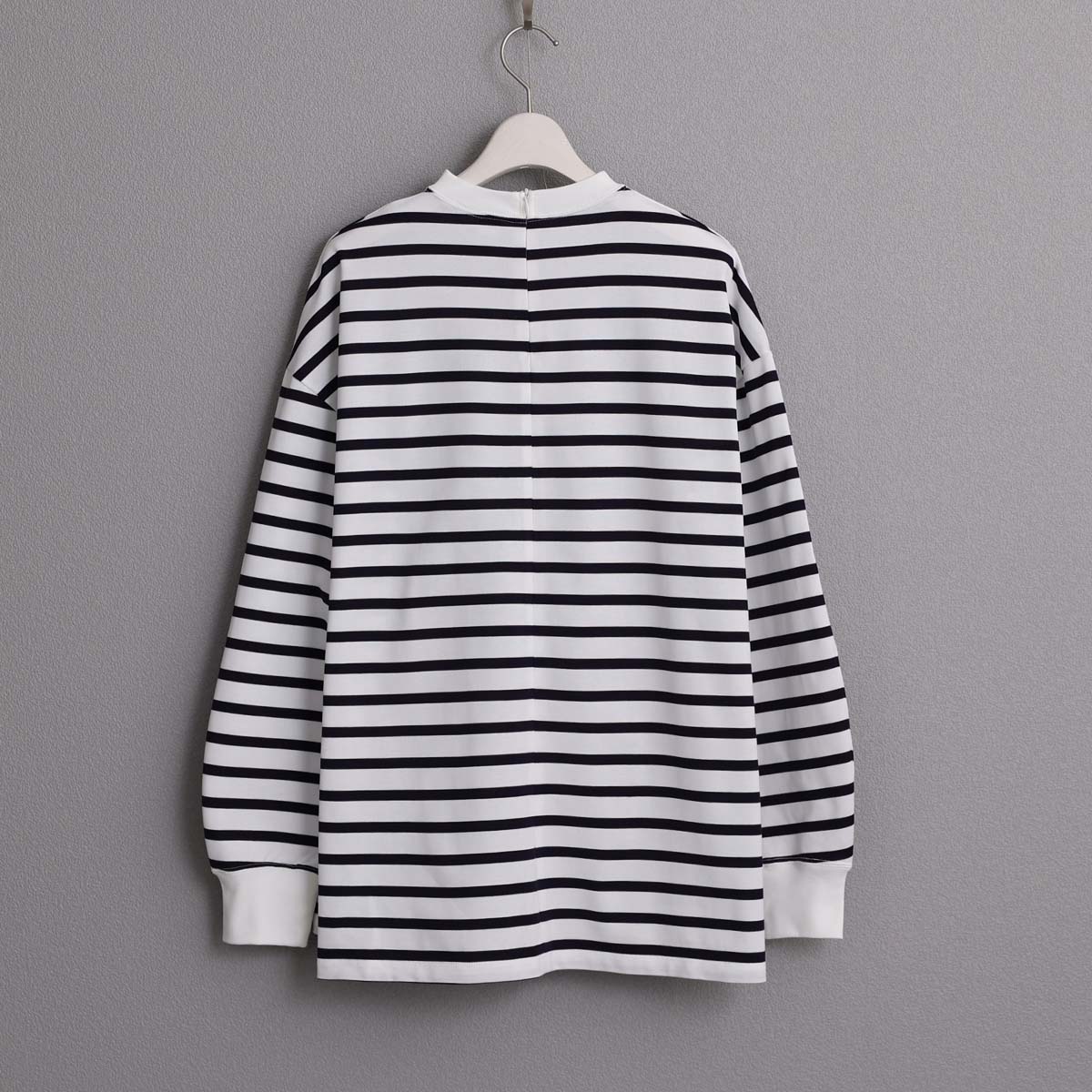 3月上旬お届け予定『Snowmelt knit』 Long sleeve tops WHITExNAVYの画像