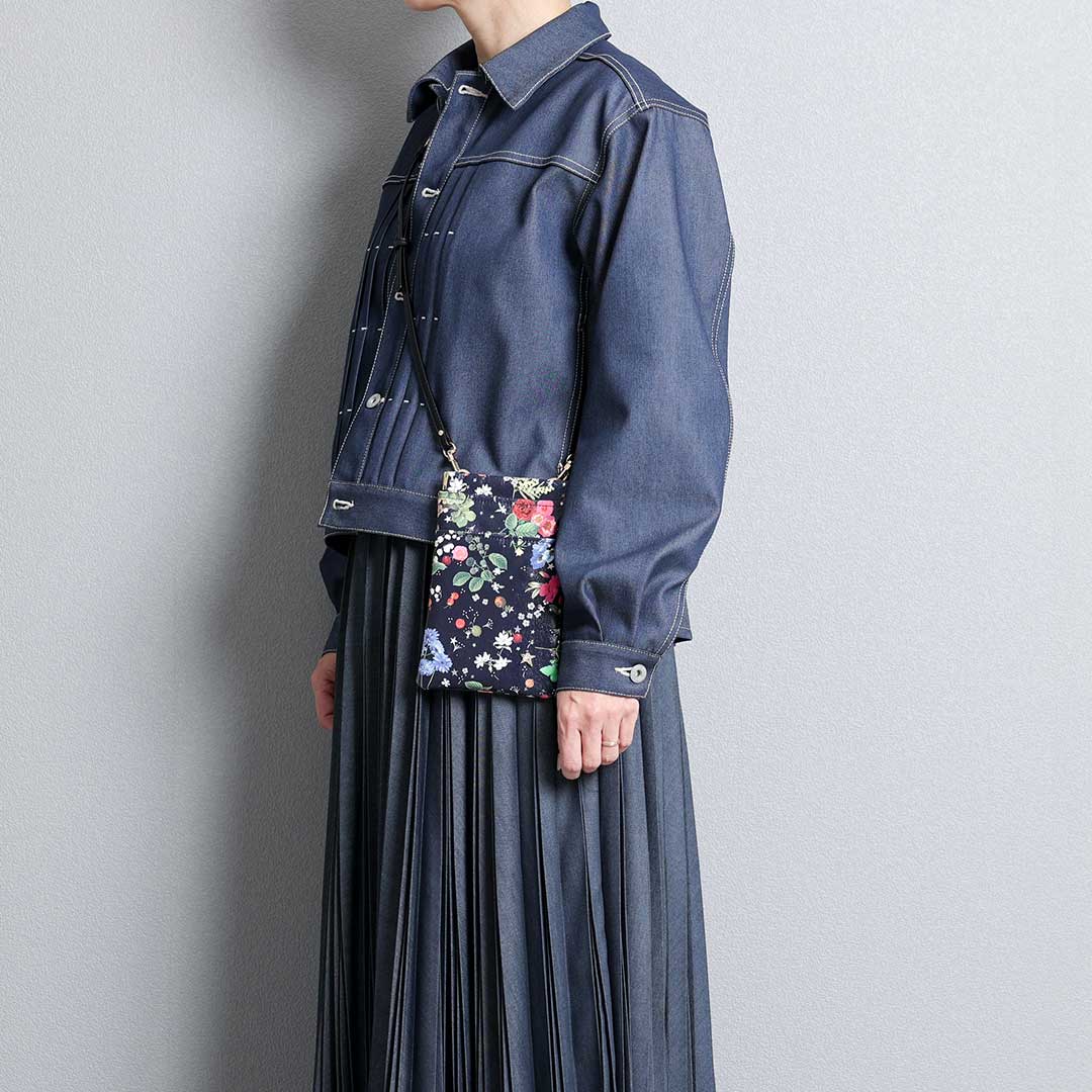 限定数ご受注商品2月下旬お届け予定『Actress flower leather』 Atelier mini pochetteの画像