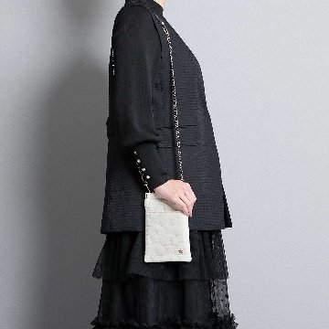 限定数ご受注商品2月下旬お届け予定『Actress flower leather』 Atelier mini pochetteの画像