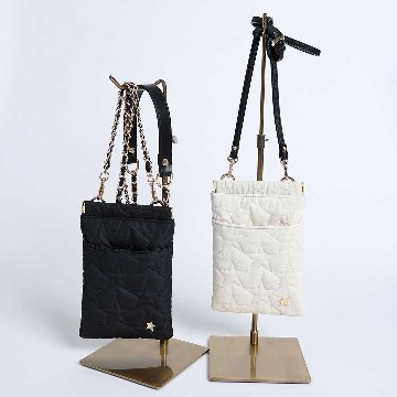 限定数ご受注2月下旬お届け予定『Stella quilt』 Atelier mini pochetteの画像