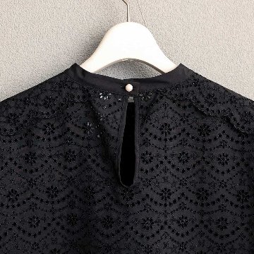 6月中旬～下旬お届け予定『The Secret Garden』 French sleeve blouse【全3色】の画像