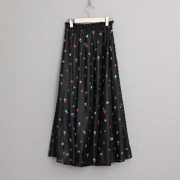 7月中旬～下旬お届け予定『Robin flower sheer knit』 Long skirt【全1色】の画像