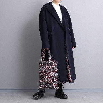 『fly me to the moon』 Quilt Tote Bag　NAVY×REDの画像