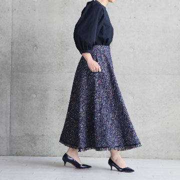 『Wreath tweed』 Circular skirt NAVY画像