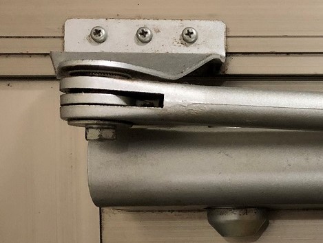 ＮＨＮ９０２Ｐ交換用ドアクローザー ※交換品はRYOBI(リョービ)製品の画像