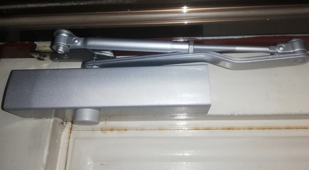 NHN70シリーズ（※背板を使用して取り付けます。）の画像