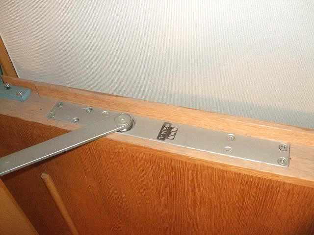 NHN コンシールドドアクローザー交換用の画像