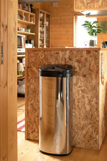 センサー自動開閉式ダストボックス　50L　BK/SL/WHの画像