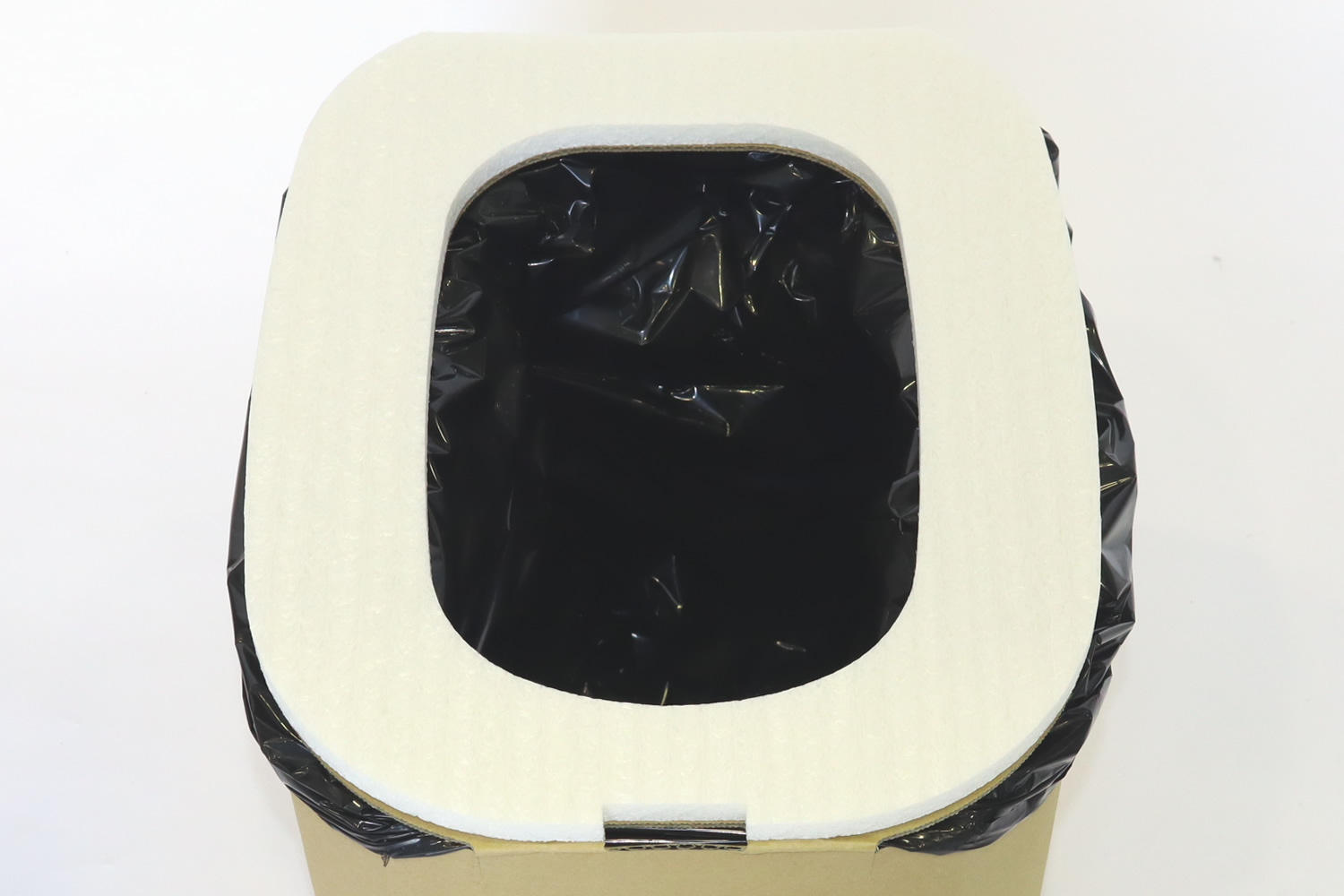 【１セット】おしりにやさしい簡易トイレ 非常用ダンボール製組立式トイレ（5回分）の画像