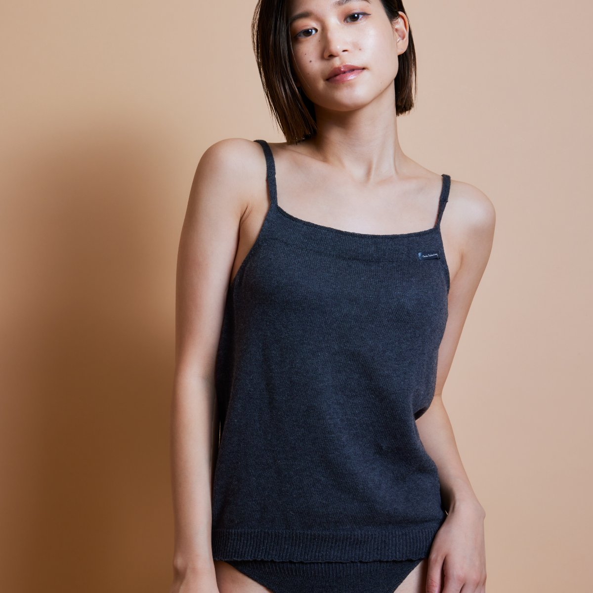 C【relaxing_series Relaxing camisole】オンドミュウ リラクシング miu Relaxing　キャミソール　ショーツと合わせて、リラックス時間のコーデも楽しめます画像