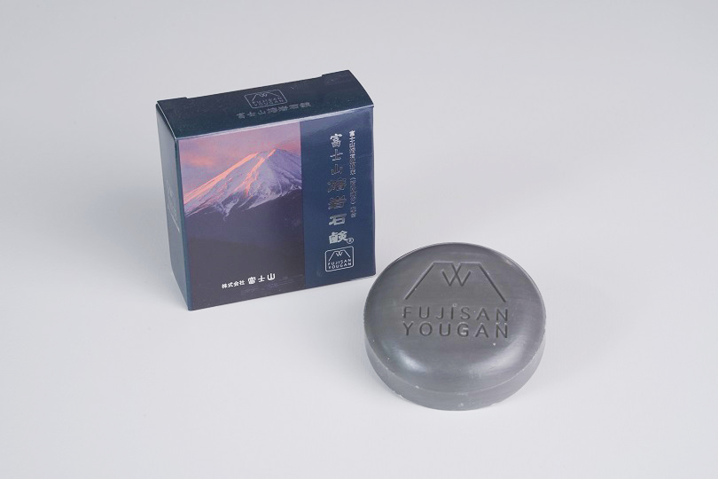 溶岩石鹸 ラウンド(富士山パッケージB赤富士) (50g)の画像