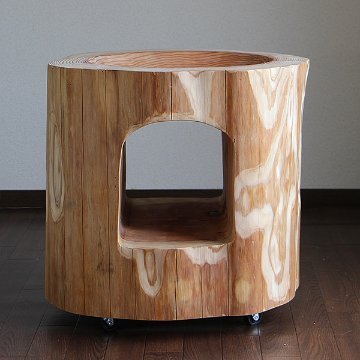 猫さんの丸太ベッド（ほこら）の画像