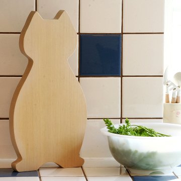 青森ヒバの猫型まな板　ぽっちゃり猫さん（202512）の画像