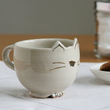 猫さん型和食器＜猫さん型 マグカップ・白＞画像