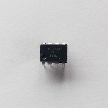 Voltage Comparator　LM311N画像