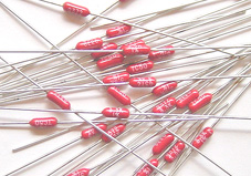 金属被膜抵抗 1/4W　PRP PR9372 の画像