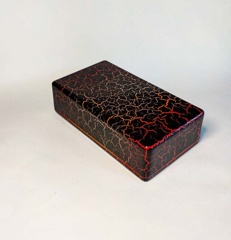 塗装済みアルミダイキャストケース / グラデーションクラックの画像