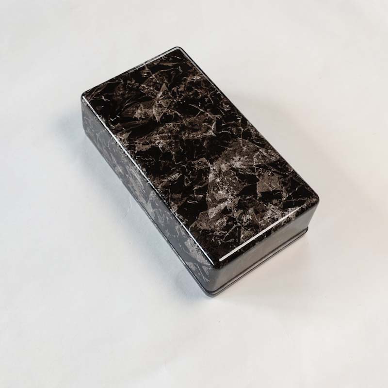 塗装済みアルミダイキャストケース / ブラックマーブルの画像