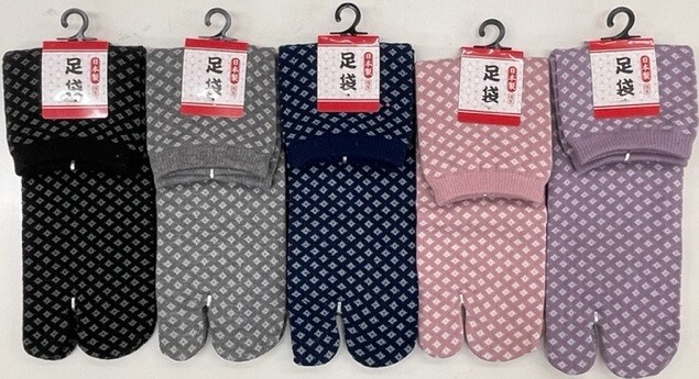 女性用足袋型ソックス和柄鹿の子絞り柄の画像