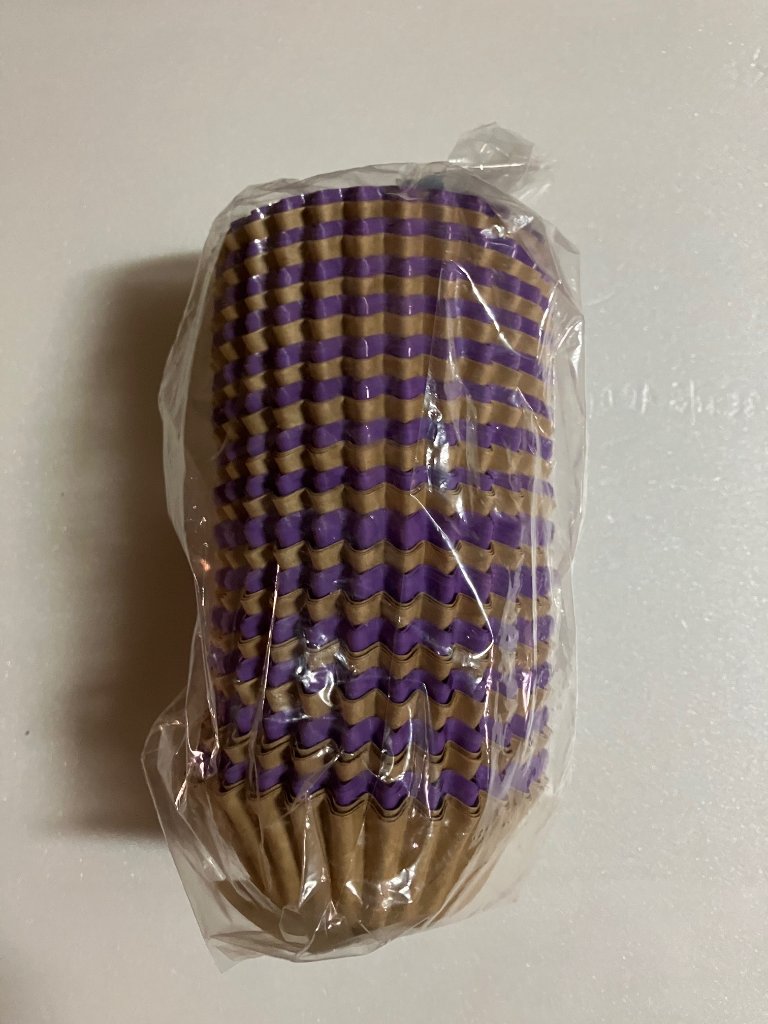 【訳あり　B級品　おかずカップ】PETフィルムケース　ムラサキ7Fの画像