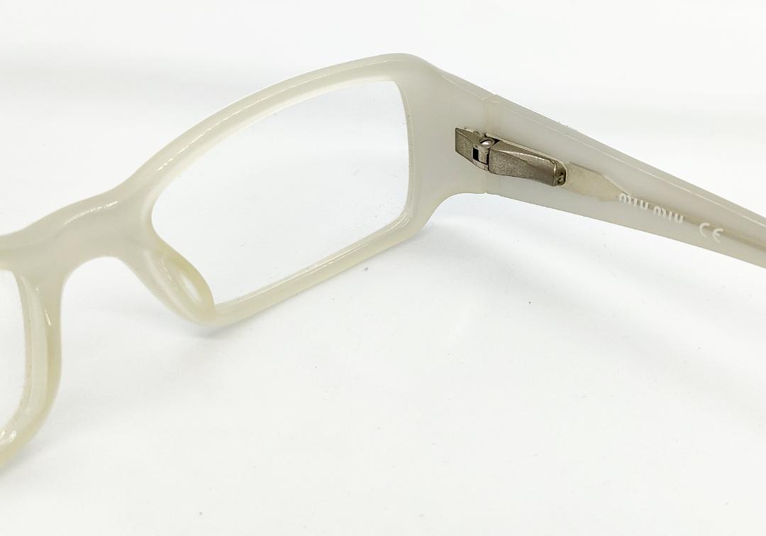 安心のニコン社製レンズ使用【レンズ付きメガネセット】ミュウミュウ　MIUMIU VMU14D ホワイト画像
