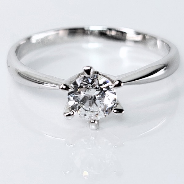 婚約指輪 プラチナ・18金 ダイヤモンドリング プラチナ・１８金指輪 Pt900K18 エンゲージリング画像