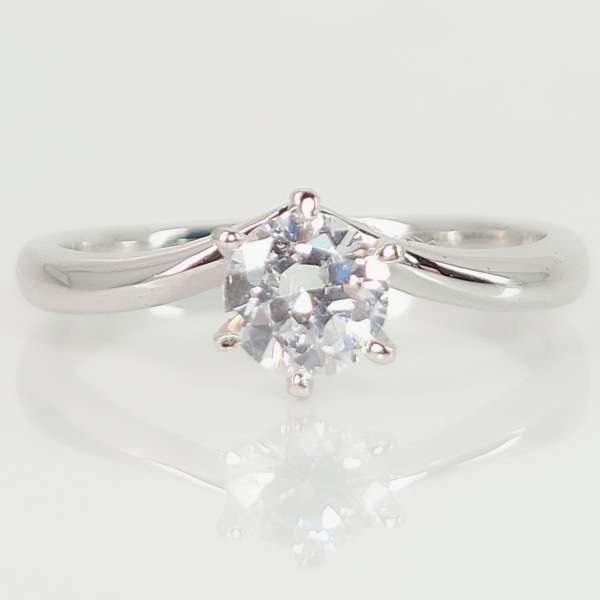 婚約指輪 プラチナ・18金 ダイヤモンドリング プラチナ・１８金指輪 Pt900K18 エンゲージリング画像