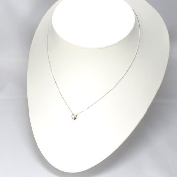 【魅惑の輝き・ブラックダイヤモンド】天然ダイヤモンドネックレス/ホワイトゴールド(K10ＷＧ)一粒ダイヤモンド ダイヤネックレスの画像