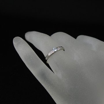 ブルートパーズ・ダイヤモンド0.04ｃｔ/プラチナリングPt900指輪11月誕生石画像