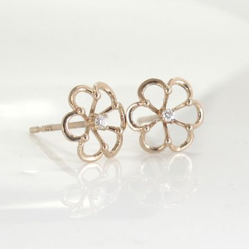 【一粒ダイヤモンド＆フラワーモチーフ】天然ダイヤモンドピアス×18金ピンクゴールド（Ｋ18）☆幸せになれる誕生石☆4月ダイヤの画像