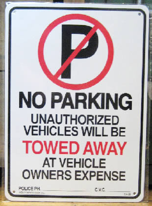 駐車禁止サインプレート　プラスティックサイン看板　アメリカン雑貨画像