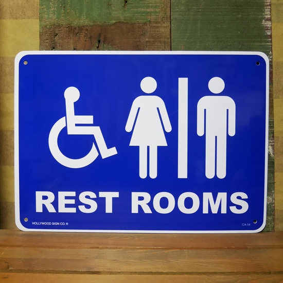 レストルーム トイレサインプレート　プラスティックサイン看板　アメリカン雑貨の画像