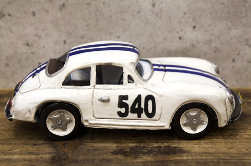 レーシングカーホワイト540  ブリキ製自動車 ブリキのおもちゃ アメリカン雑貨画像