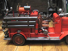  消防車A ブリキ製自動車 ブリキのおもちゃ アメリカン雑貨画像