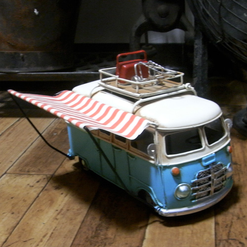 ワーゲンバス【サイドタープ付き】 ブリキ製自動車 ブリキのおもちゃ アメリカン雑貨画像