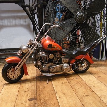 チョッパーバイク　ブリキのおもちゃ ブリキ製オートバイ アメリカン雑貨画像